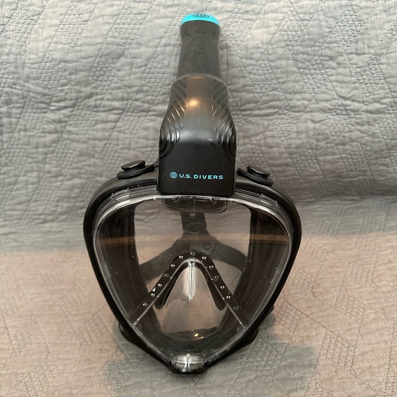 U.S. Divers Dryview Full Face Snorkeling Mask for Adults - Medium - Picture 5 of 9